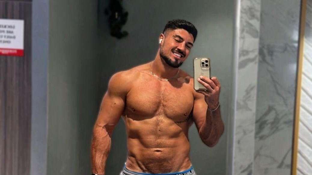 Lascia il calcio a 30 anni e si apre un profilo Onlyfans: è boom economico
