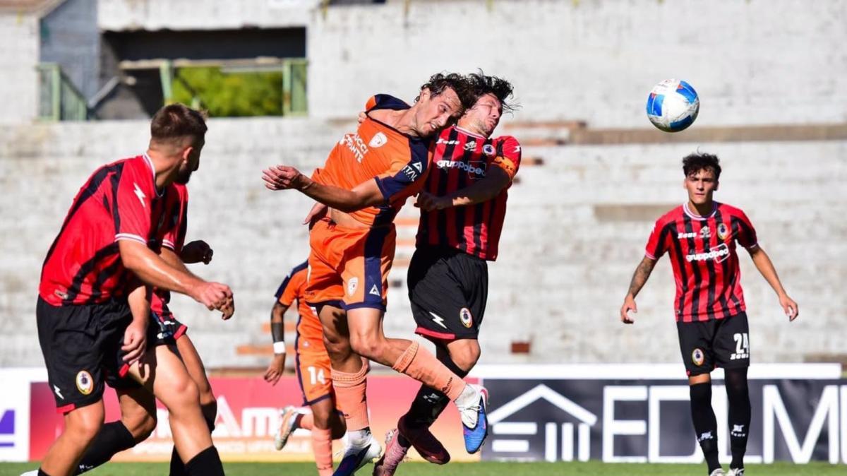La Pistoiese vola da sola in vetta: Sant'Angelo travolto 3-0 al Melani