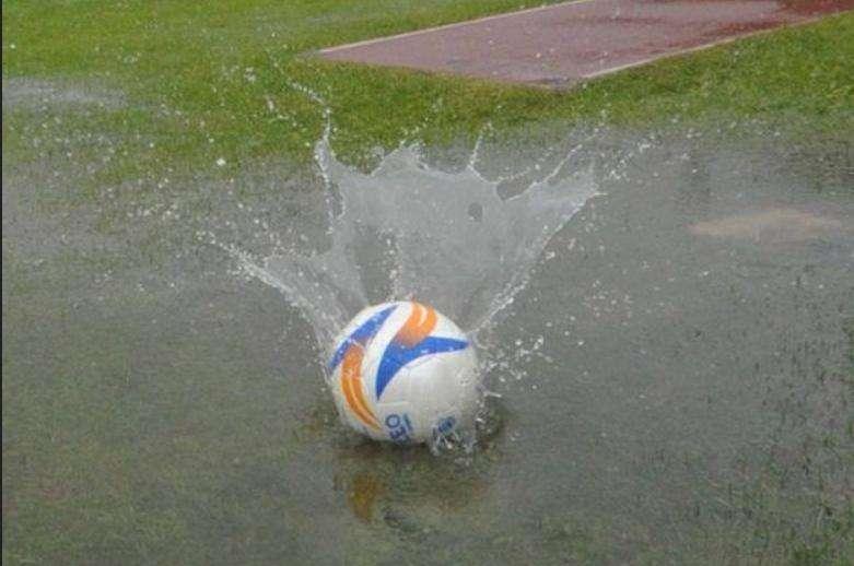 Allerta Meteo in 11 regioni d'Italia: a rischio le partite dei Dilettanti nel week-end
