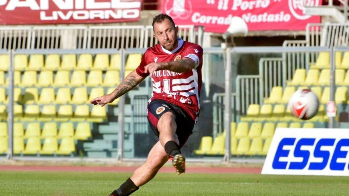 Una compagine del girone H prova il colpo Vantaggiato?