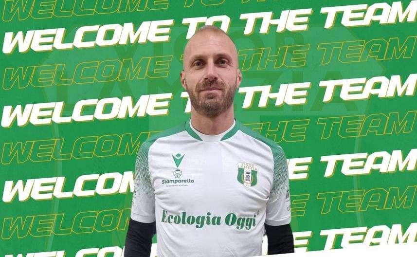 La Vigor Lamezia fa il colpo in mediana: arriva un ex Serie C