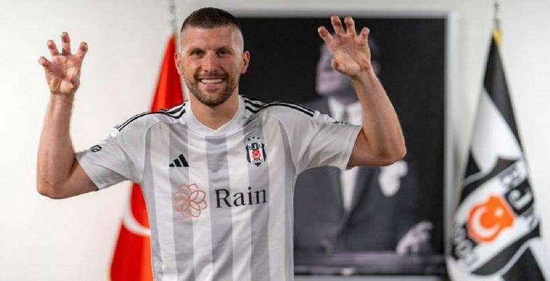 Il Beşiktaş pesca in Italia: ufficiale l'arrivo di Rebic dal Milan