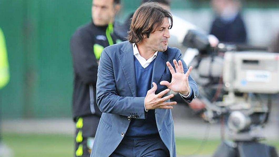 Avellino, mister Rastelli: «Serve continuità e i ragazzi stanno iniziando a trovarsi»