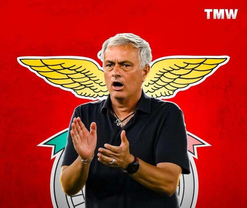 UFFICIALE: Mourinho torna a casa, lo Special One alla guida del Benfica