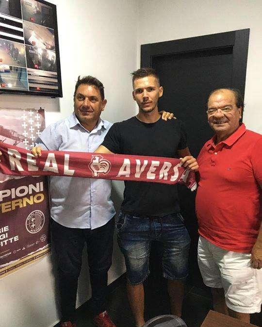 UFFICIALE: Real Aversa, presentato un 23enne attaccante