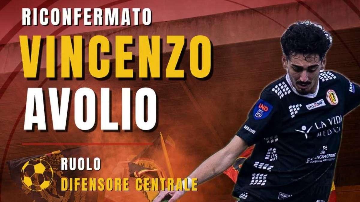Teramo, rinnovato il contratto del difensore Vincenzo Avolio