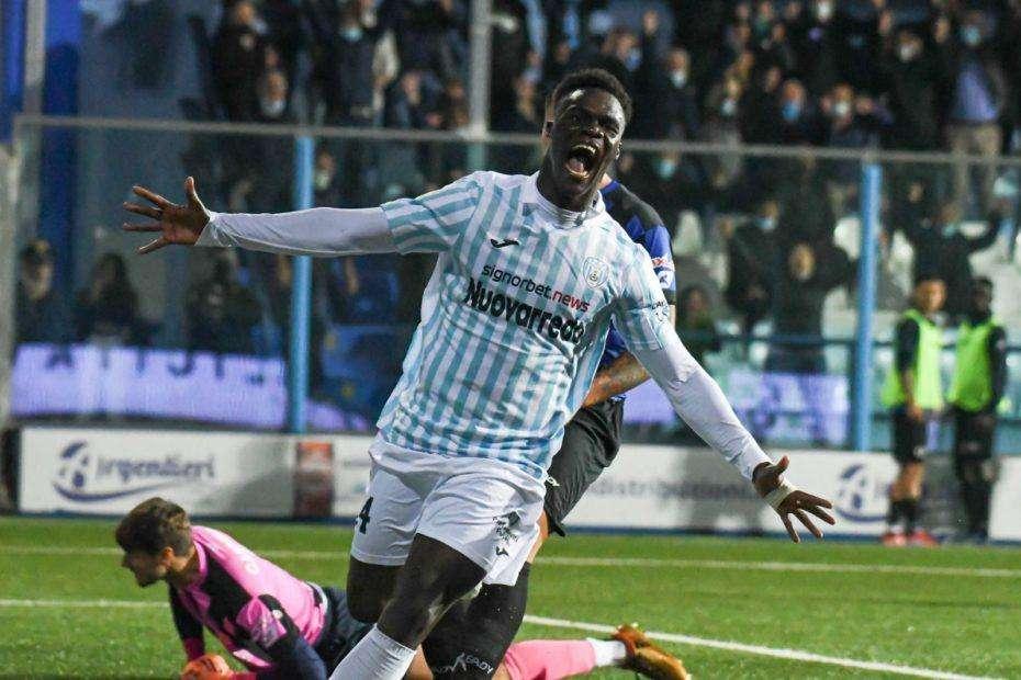 Arezzo, c'è mercato per Ekuban: il 24enne piace a tre società di D