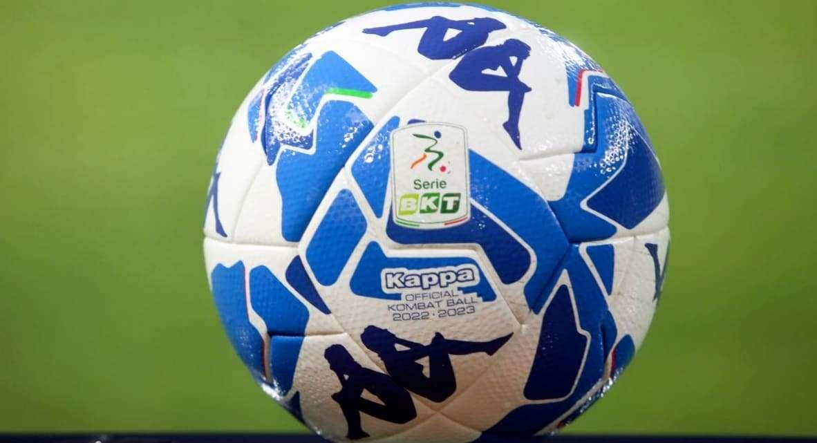 Serie B, anticipi 27° turno: il Cosenza fa suo il derby con la Reggina. Pisa corsaro a Parma, Palermo e Ternana senza reti
