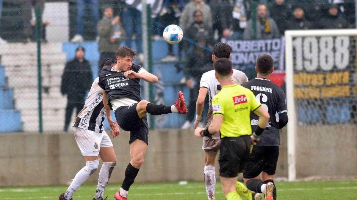 Serie D, il peso dell'esperienza: ecco i dati del girone F