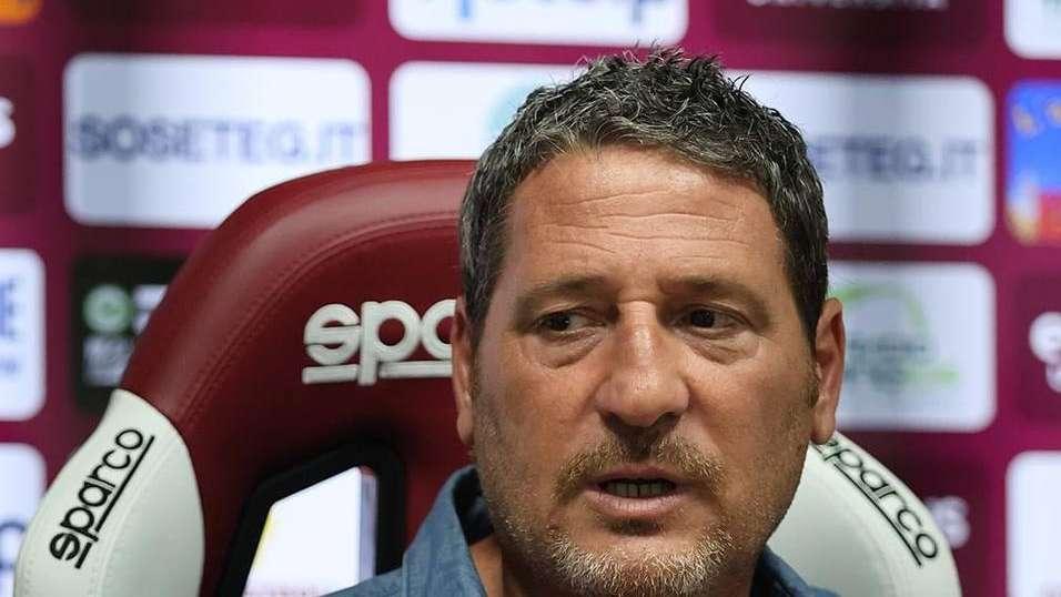 Reggina, mister Trocini: «Recuperiamo gli infortunati, pronti per il rush finale. Pensiamo una partita alla volta»