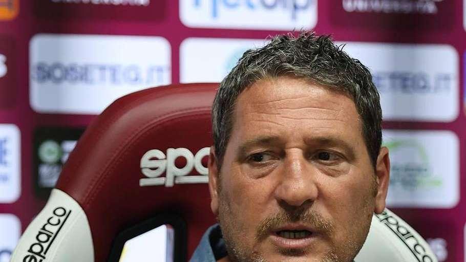 Reggina, mister Trocini: «Lotteremo fino all'ultimo secondo dell'ultima partita»