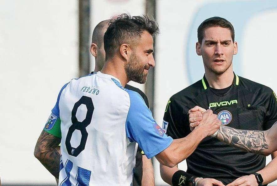 Il Fasano sogna i playoff, Ganci: «Pensiamo prima alla salvezza»