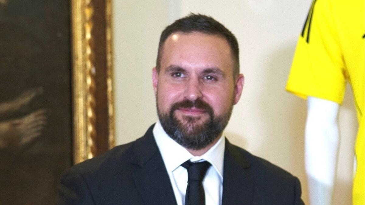 «Servono garanzie o sceglierete voi il destino del calcio a Messina»: l'appello infuocato del presidente Justin Davis