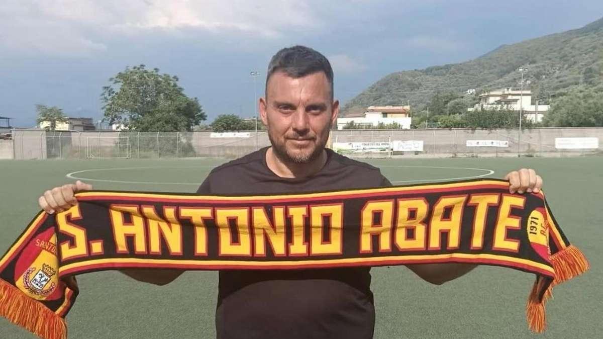 Sant'Antonio Abate, cambio in panchina: risolto il rapporto con mister Marzano