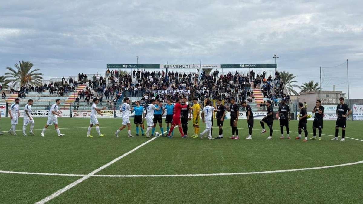 Parità senza reti al Miramare: il Fasano frena contro il Manfredonia in dieci