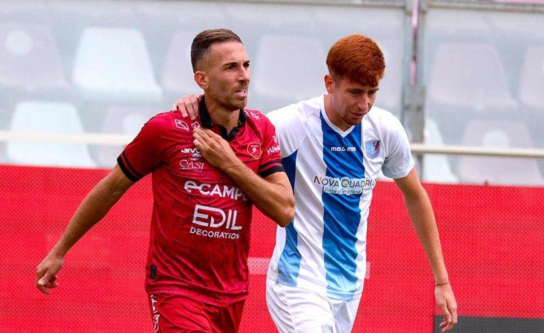 Tegola Reggina: Barillà frattura al polso, clavicola K.O. per Ragusa