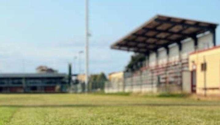 Calciatore perde la testa ed aggredisce l'arbitro: 20 mesi di squalifica