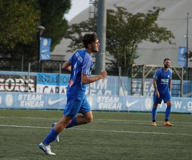 Trastevere e Vigor Senigallia si contendono su un calciatore dell'ultima Folgore Caratese