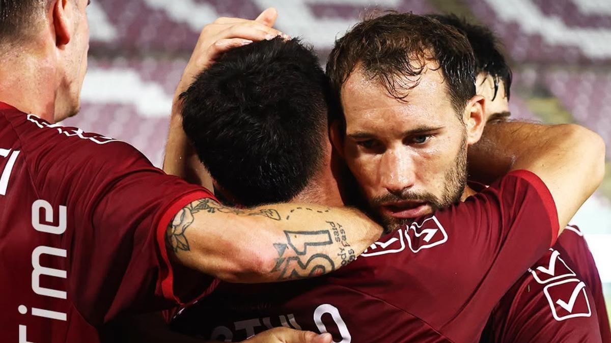 La Reggina cala il poker: Avola travolto 4-0 al Granillo