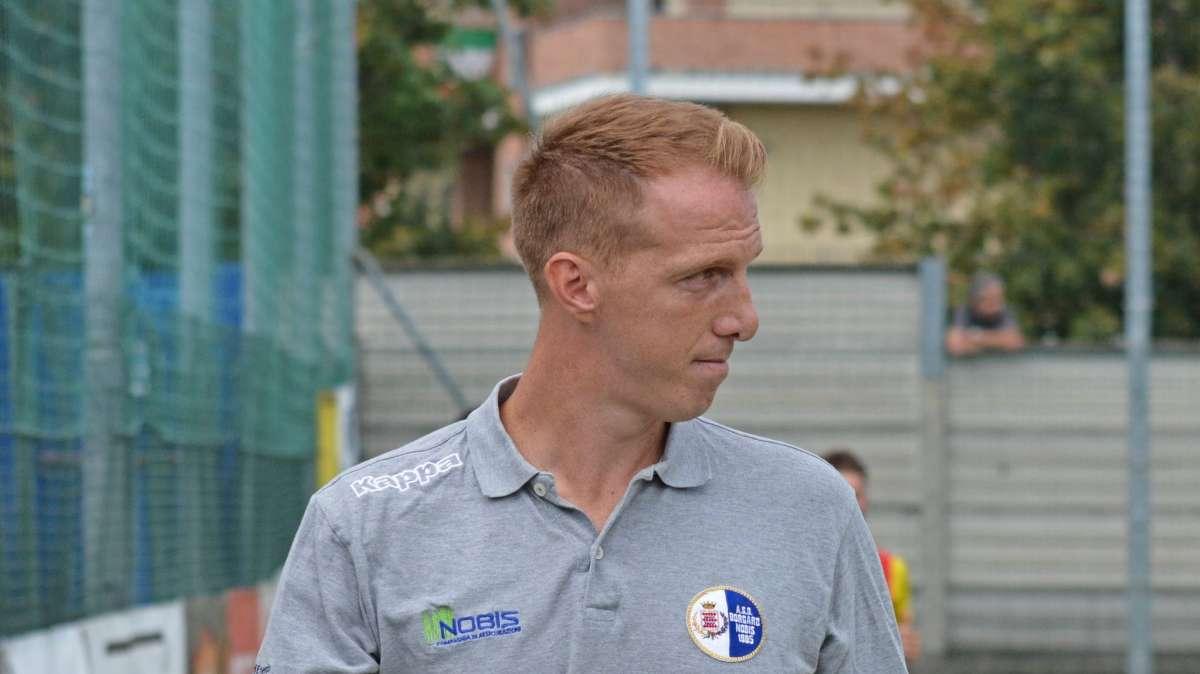 Saluzzo, mister Cacciatore: «Come potrei insultare un arbitro mentre esulto per il gol dei miei ragazzi?»
