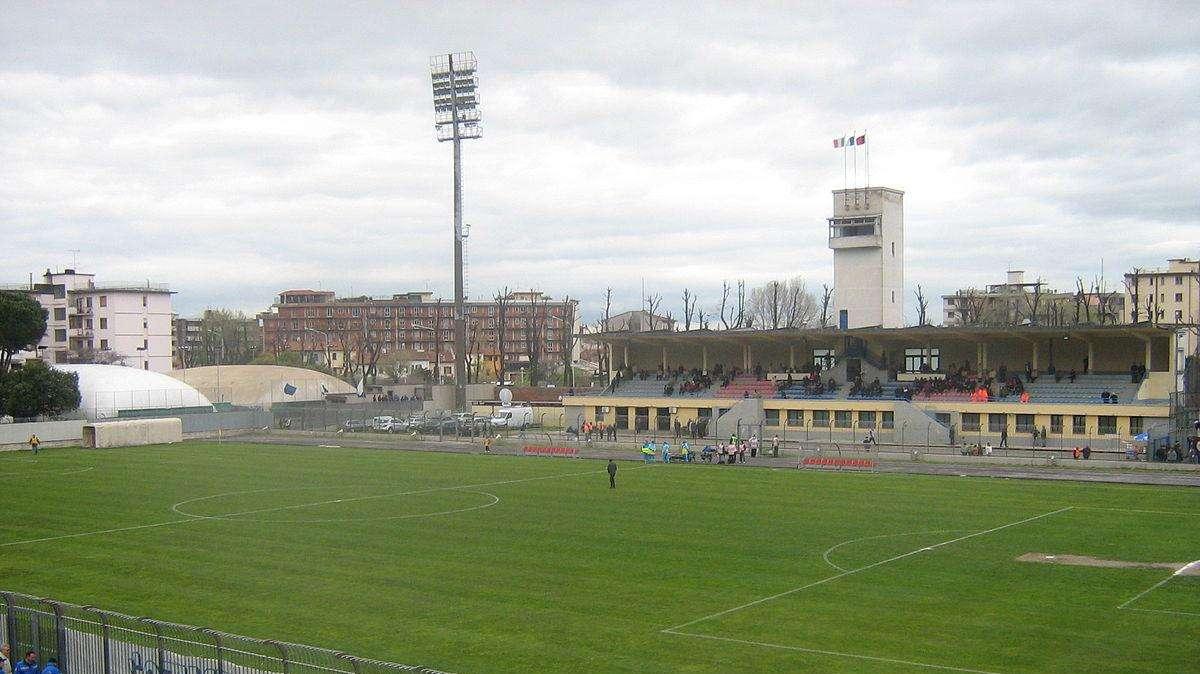 Il Prato rinuncia al ripescaggio: non ha la concessione dello stadio