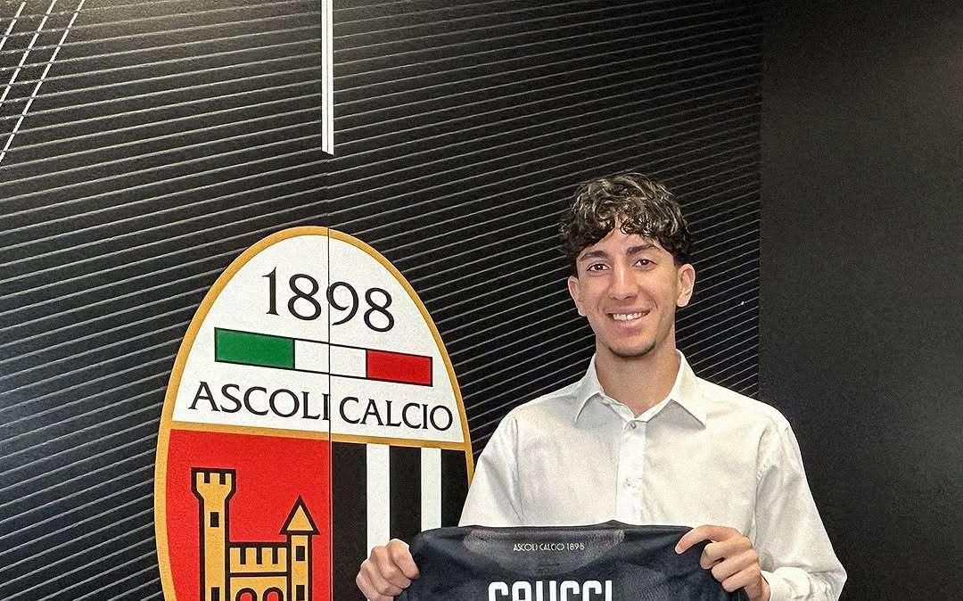 L'Ascoli blinda il giovane Caucci: firmato il primo contratto da professionista