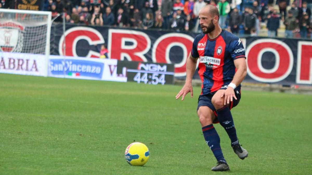 Svincolati - Terzino sinistro con oltre 200 presenze tra Serie B e C