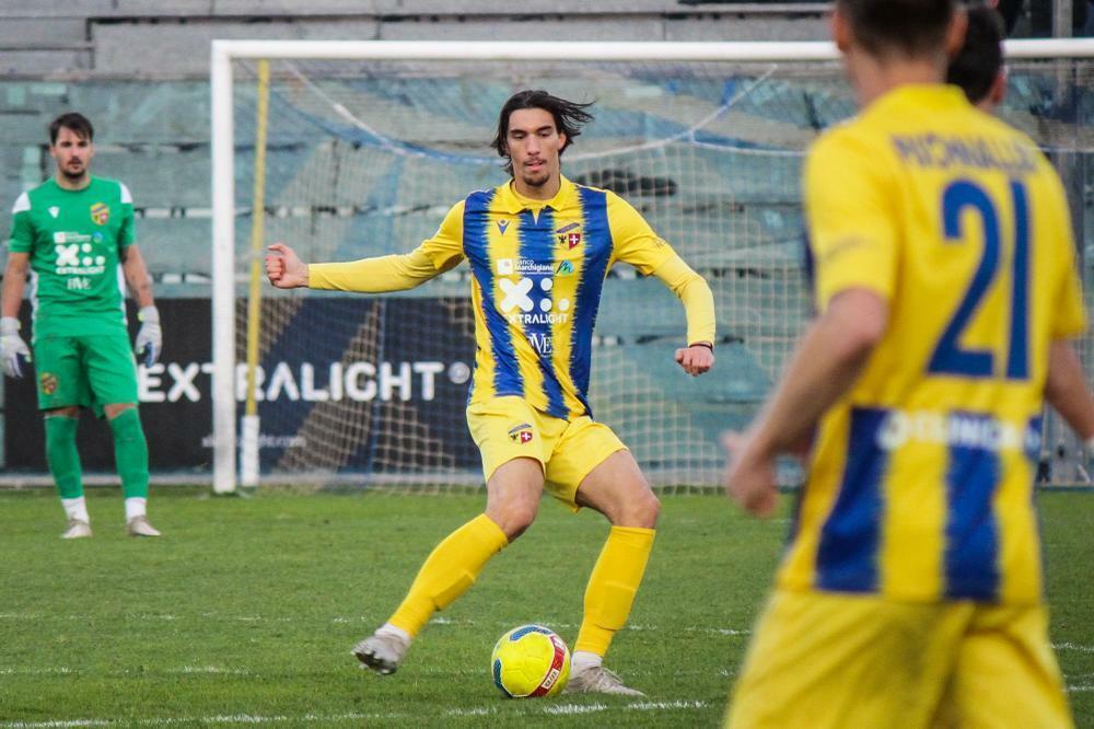Occasione Jonathan Spedalieri: il centrale classe 2002 nel mirino di quattro club