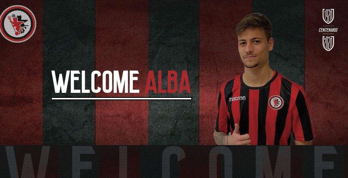 Foggia, ufficiale: firma Alba. Avrà la maglia numero 7