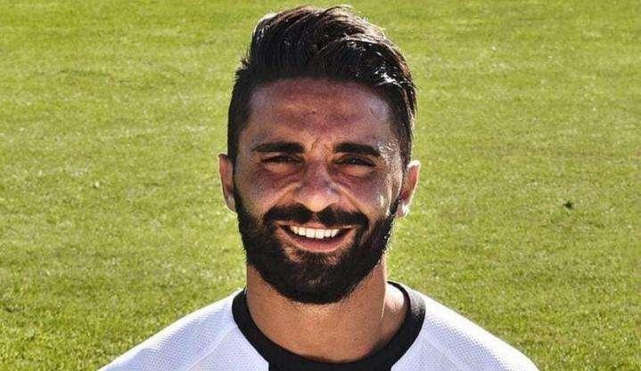 Gran colpo del Cutro: ha firmato un centrocampista ex Parma, Benevento, Catanzaro e Trapani