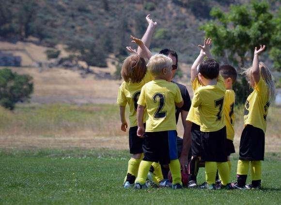 Allarme per lo sport negato ai bambini: lunedì sarà tardi