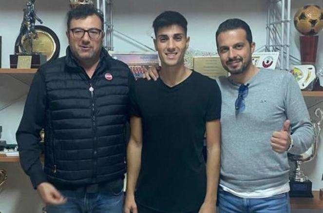 UFFICIALE: Doppio innesto per la rosa del Castrovillari