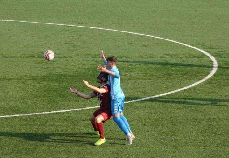 Serie D, un centrocampista classe 2000 piace in Lega Pro