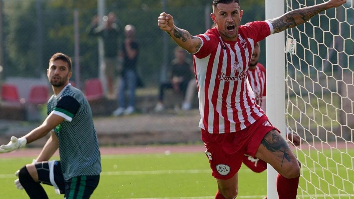 Svincolati - Sul mercato un attaccante argentino da oltre 80 gol in Serie D