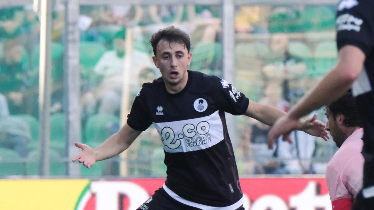 Cremonese, innesto a centrocampo: arriva Tommaso Berti dal Cesena