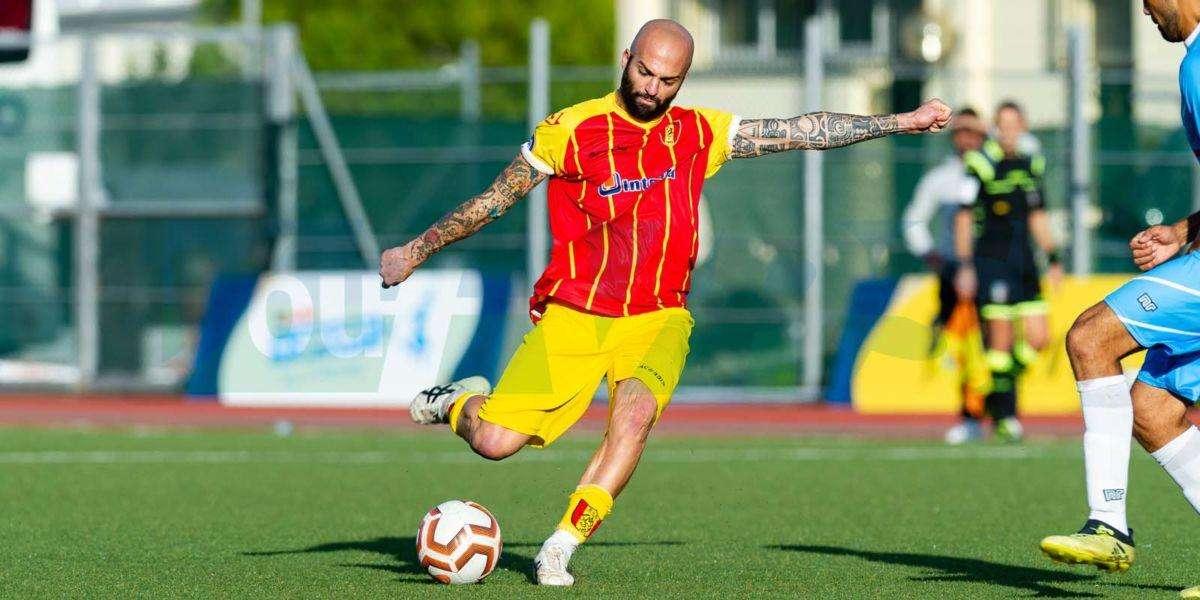La Recanatese inizia con una vittoria: decide il solito Pera