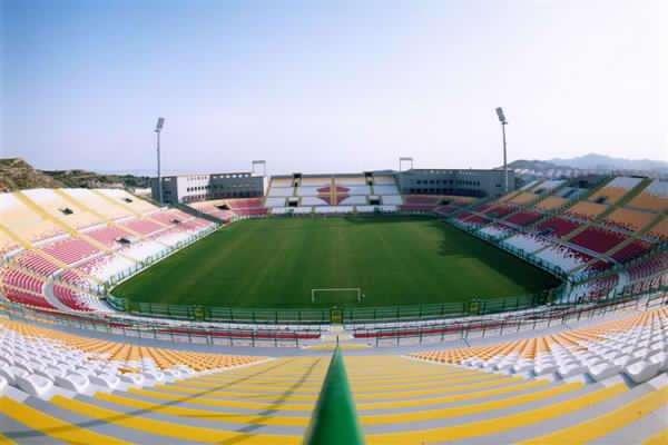 Messina si mobilità per la salvezza: richiesta di ampliamento stadio e maxi-schermo per la sfida al Foggia