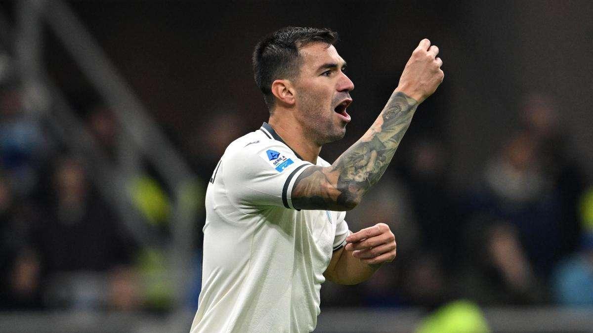 Lazio, rivoluzione in difesa: Pedraza è il primo colpo, Romagnoli può partire