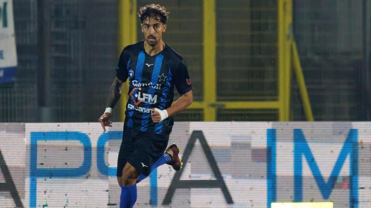 Bisceglie, rinnovo per Taccogna: terzo anno in nerazzurro stellato