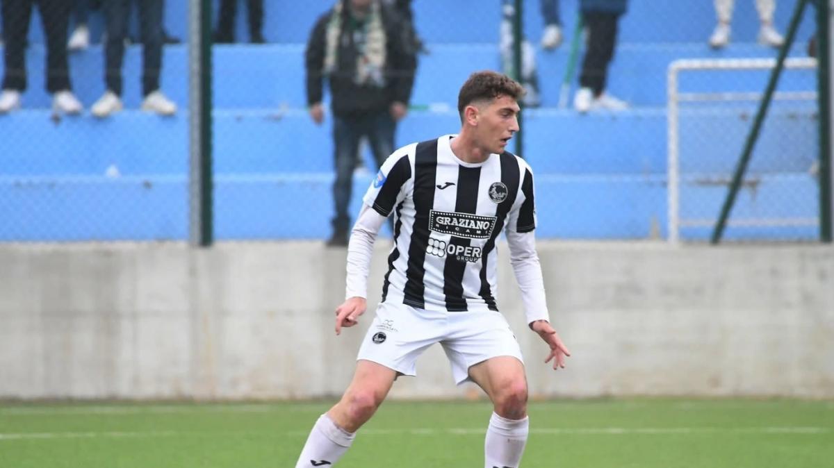 L'Atletico Ascoli blinda Mazzarani: sarà ancora bianconero nel 2026/2027