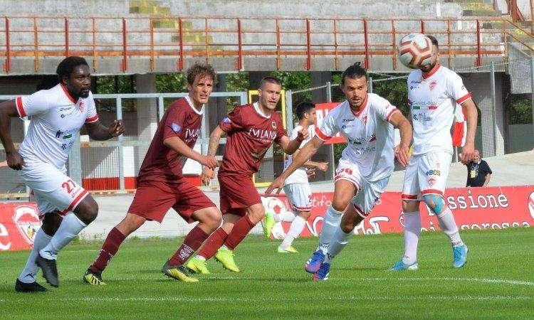 Serie D, arbitri e programmi dei recuperi di domani