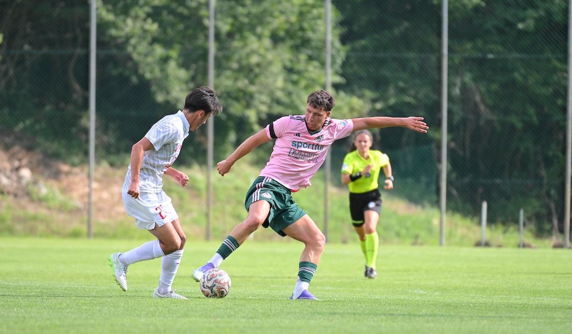 Dolomiti Bellunesi, test a Lozzo di Cadore prima della Coppa: la Japan University passa nel finale