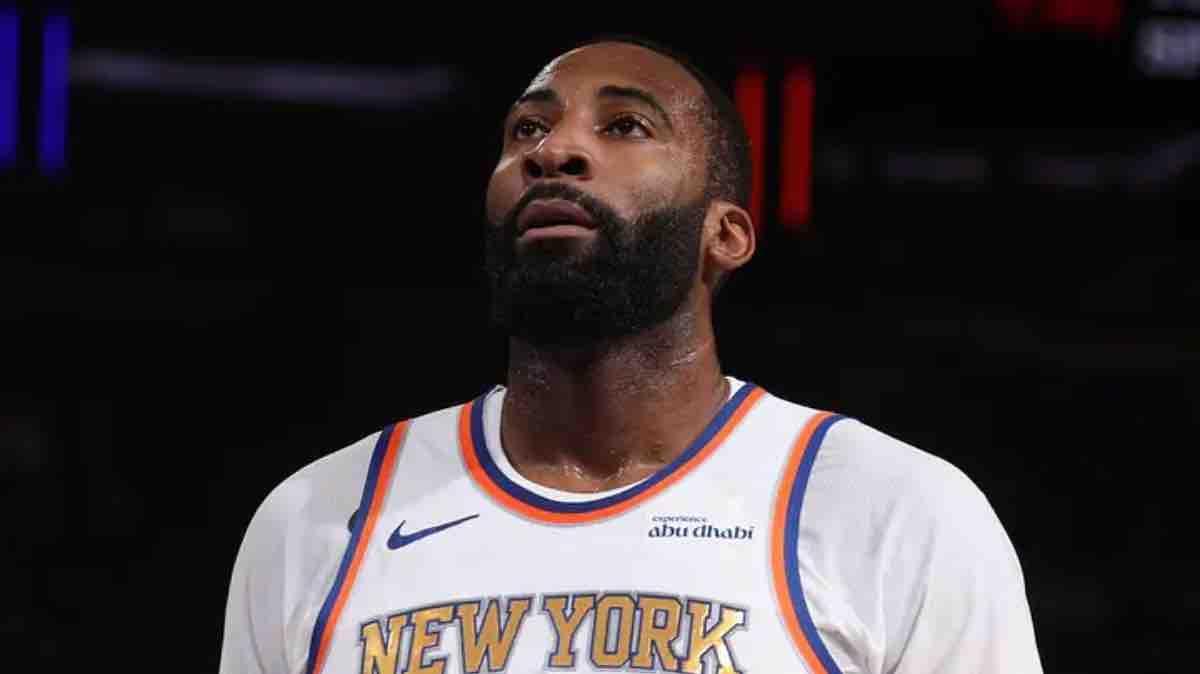 Mitchell Robinson Sends Andre Drummond a Message After Knicks Benching