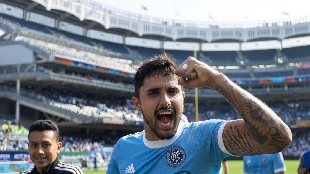 Etihad Player of the Month | Thiago Martins Scoops May Award 