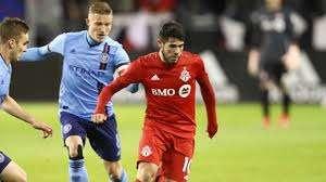 Debuting Pozuelo dazzles as Toronto FC crush NYCFC