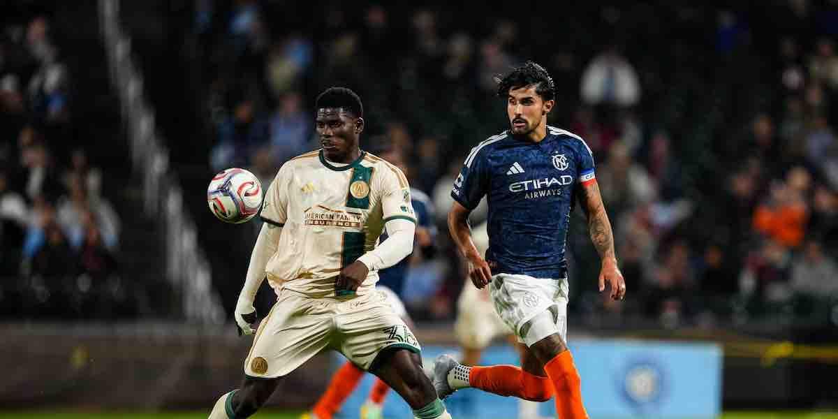 Traoré’s Stoppage-Time Stunner Keeps NYCFC’s Playoff Hopes Alive