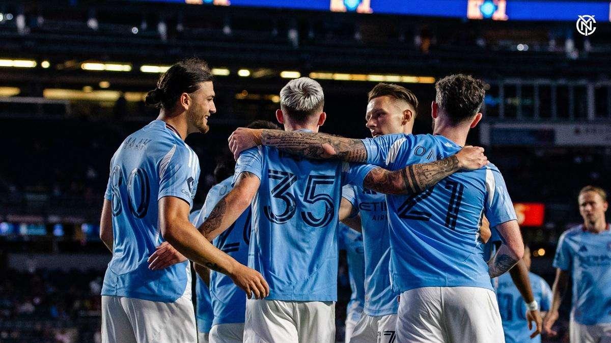 NYCFC Defeats Club León 2-0 in Leagues Cup Clash: Goals from Martínez and Ojeda, Freese Shines in Goal