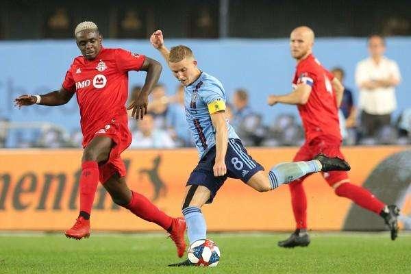 Toronto FC upsets No. 1 NYCFC 2-1 in Eastern Conference semifinals