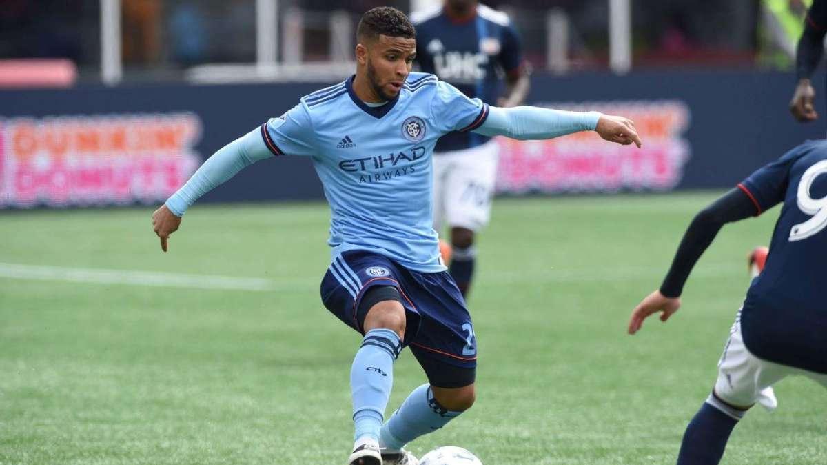 Ismael Tajouri-Shradi returns to training