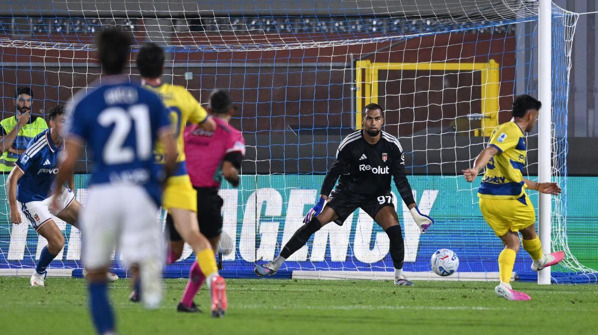 Finalmente GOL, ma a Como Romero non basta. Il primo tempo è da elmetto, nella ripresa il baricentro si rialza e le cose migliorano. Ora testa a domenica: con il Genoa non si potrà sbagliare